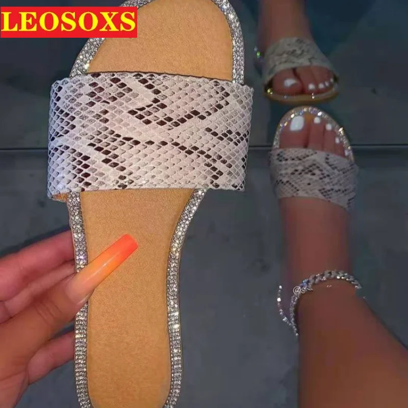 2021 Summer New Women's Fashion Flat Slippers Fashion Snake-print Color Flip-flops Wearing A Word Belt Slippers Women
2021 Summer New Women's Fashion Flat Slippers Fashion Snake-print Color Flip-flops Wearing A Word Belt Slippers Women
