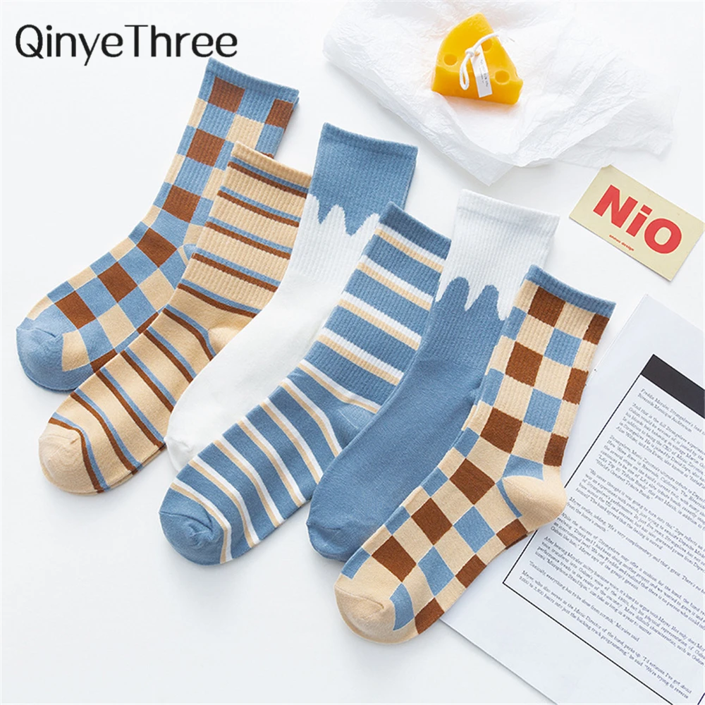 New Spring Winter Women's Blue Plaid Female Mid-Tube Cotton Ins British Atyle Literary Vintage Street Trend Striped Chic Socks
New Spring Winter Women's Blue Plaid Female Mid-Tube Cotton Ins British Atyle Literary Vintage Street Trend Striped Chic Socks