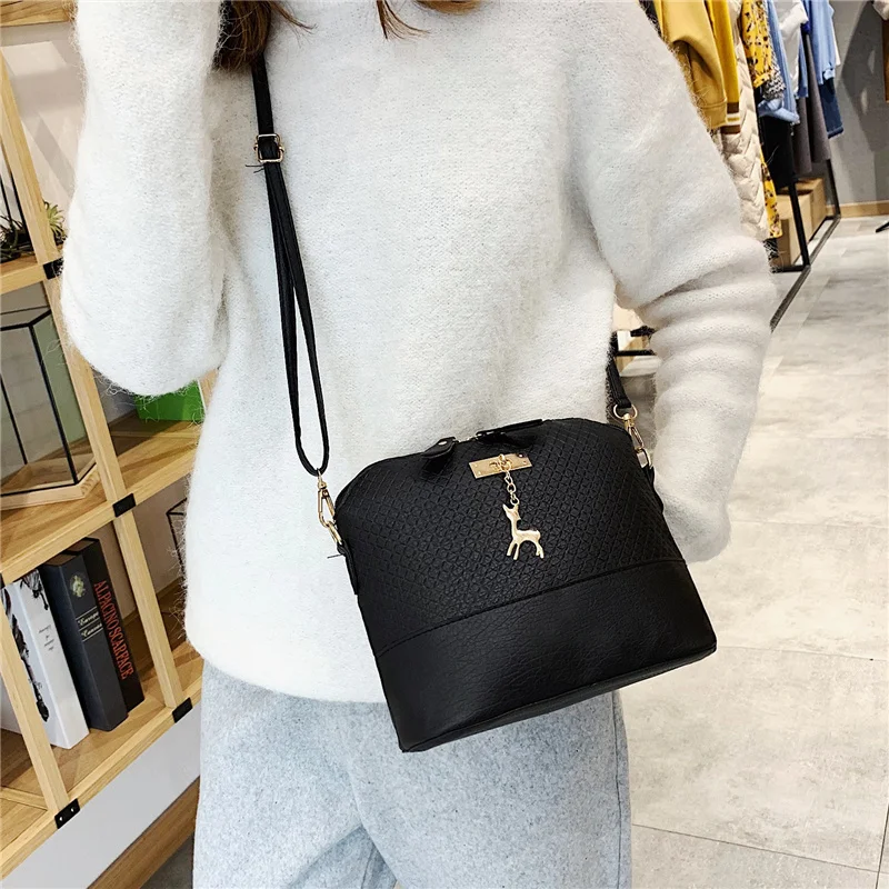 Women's Bag 2021 New Fawn Versatile Handbag Fashion Simple One Shoulder Messenger Bag Customization
Women's Bag 2021 New Fawn Versatile Handbag Fashion Simple One Shoulder Messenger Bag Customization