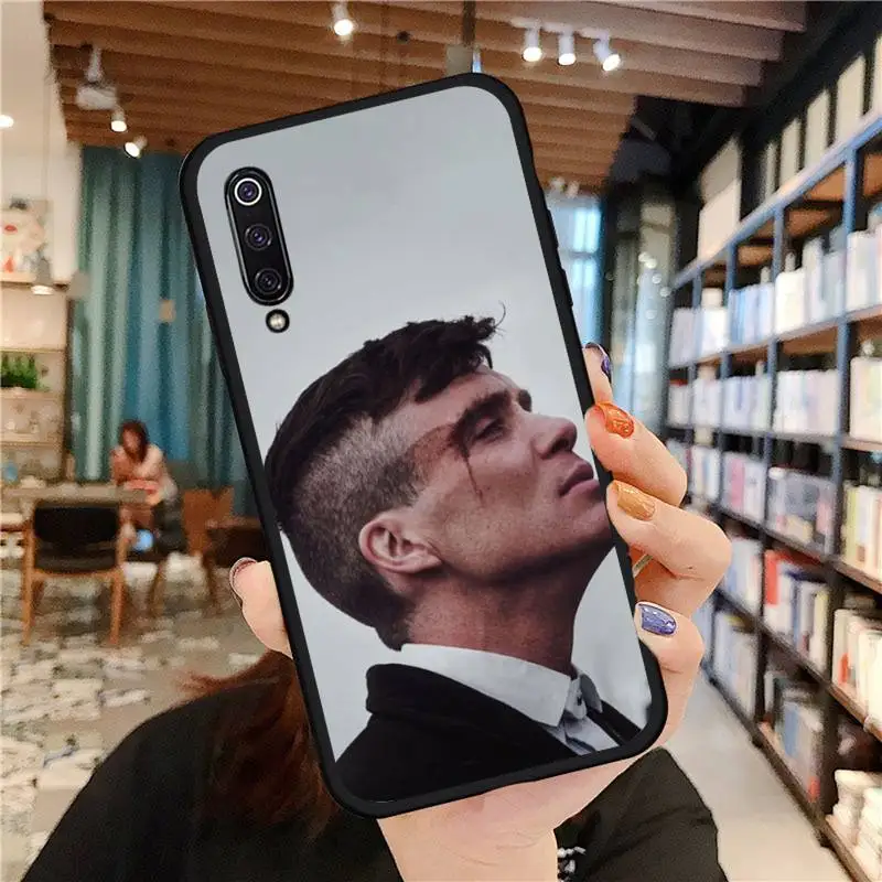 Peaky Blinders men Tv Tommy Shelby Phone Case For Xiaomi Redmi 7 9t 9se k20 mi8 max3 lite 9 note 8 9s 10 pro
Peaky Blinders men Tv Tommy Shelby Phone Case For Xiaomi Redmi 7 9t 9se k20 mi8 max3 lite 9 note 8 9s 10 pro