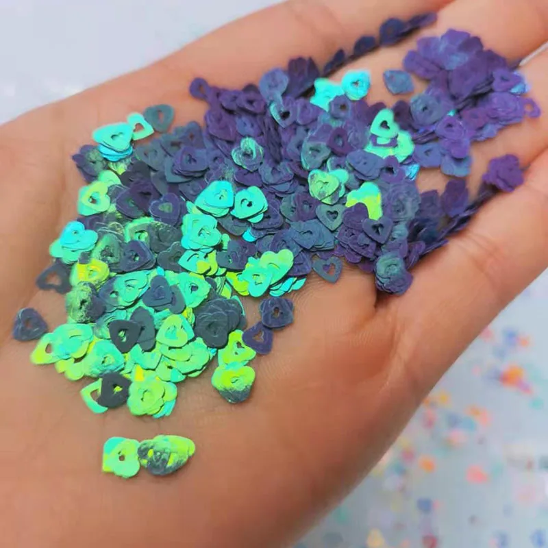 New 12Colors Laser Pearls Heart Glitter Sequins For Face, Body, Hair And Nail Art 3-5mm Loose Nail Resin Chameleon Sequins &*&
New 12Colors Laser Pearls Heart Glitter Sequins For Face, Body, Hair And Nail Art 3-5mm Loose Nail Resin Chameleon Sequins &*&