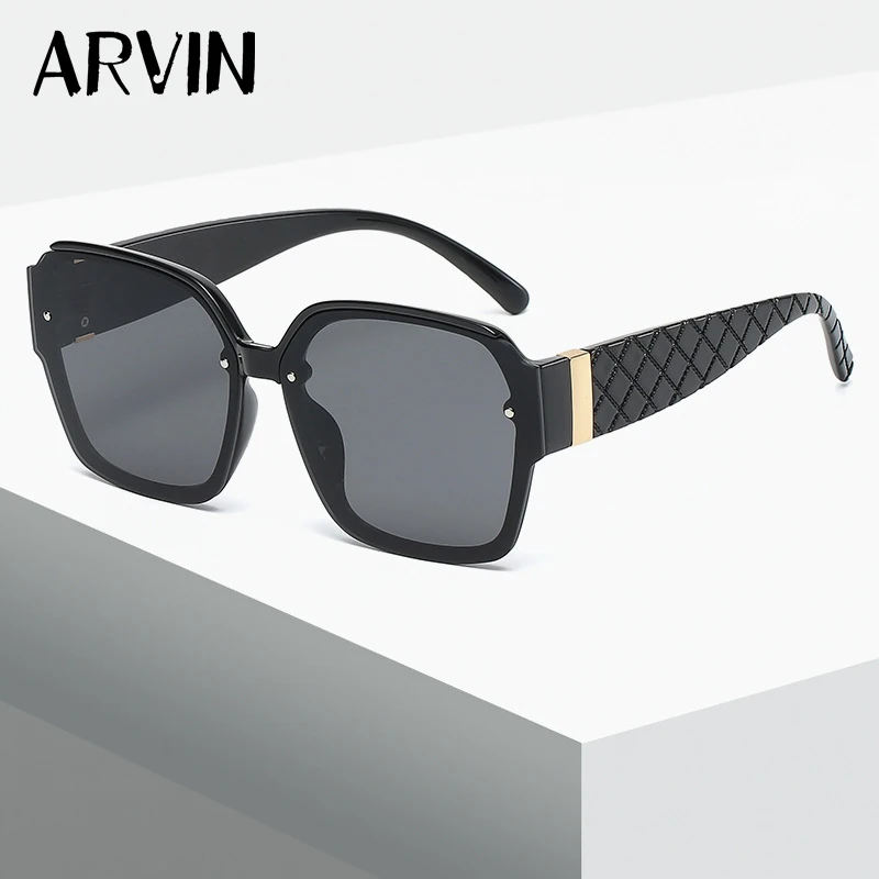 Oversized Sunglasses Women Luxury Designer Vintage Square Sun Glasses Classic Eyewear For Lady Big Frame Grid Pattern Temples
Oversized Sunglasses Women Luxury Designer Vintage Square Sun Glasses Classic Eyewear For Lady Big Frame Grid Pattern Temples