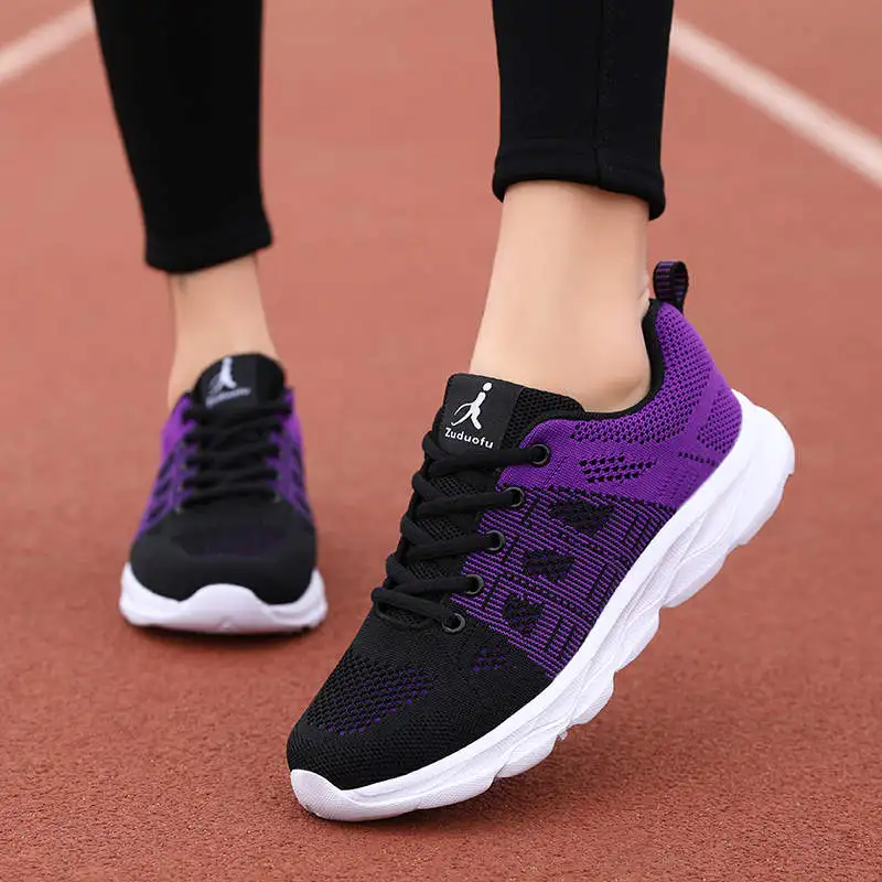 Кроссовки женские тактические, спортивная обувь для бега, увеличивают рост, для спортзала и тенниса 
Кроссовки женские тактические, спортивная обувь для бега, увеличивают рост, для спортзала и тенниса