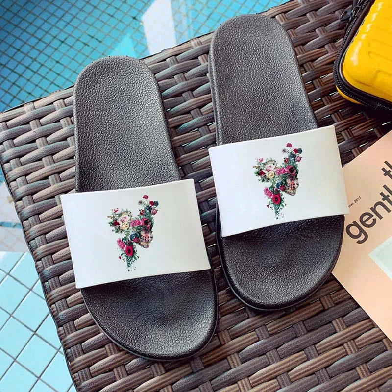 Skull Watercolor 2021 New Slippers Spring Summer Newest Harajuku Print Non-slip Slides flip flops female
Skull Watercolor 2021 New Slippers Spring Summer Newest Harajuku Print Non-slip Slides flip flops female