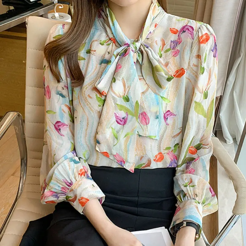 Bow Collar Autumn French Tops Long Sleeve Floral Chiffon Shirt Women 2021 New Super Fairy Wild Temperament Chic Blouse M322
Bow Collar Autumn French Tops Long Sleeve Floral Chiffon Shirt Women 2021 New Super Fairy Wild Temperament Chic Blouse M322