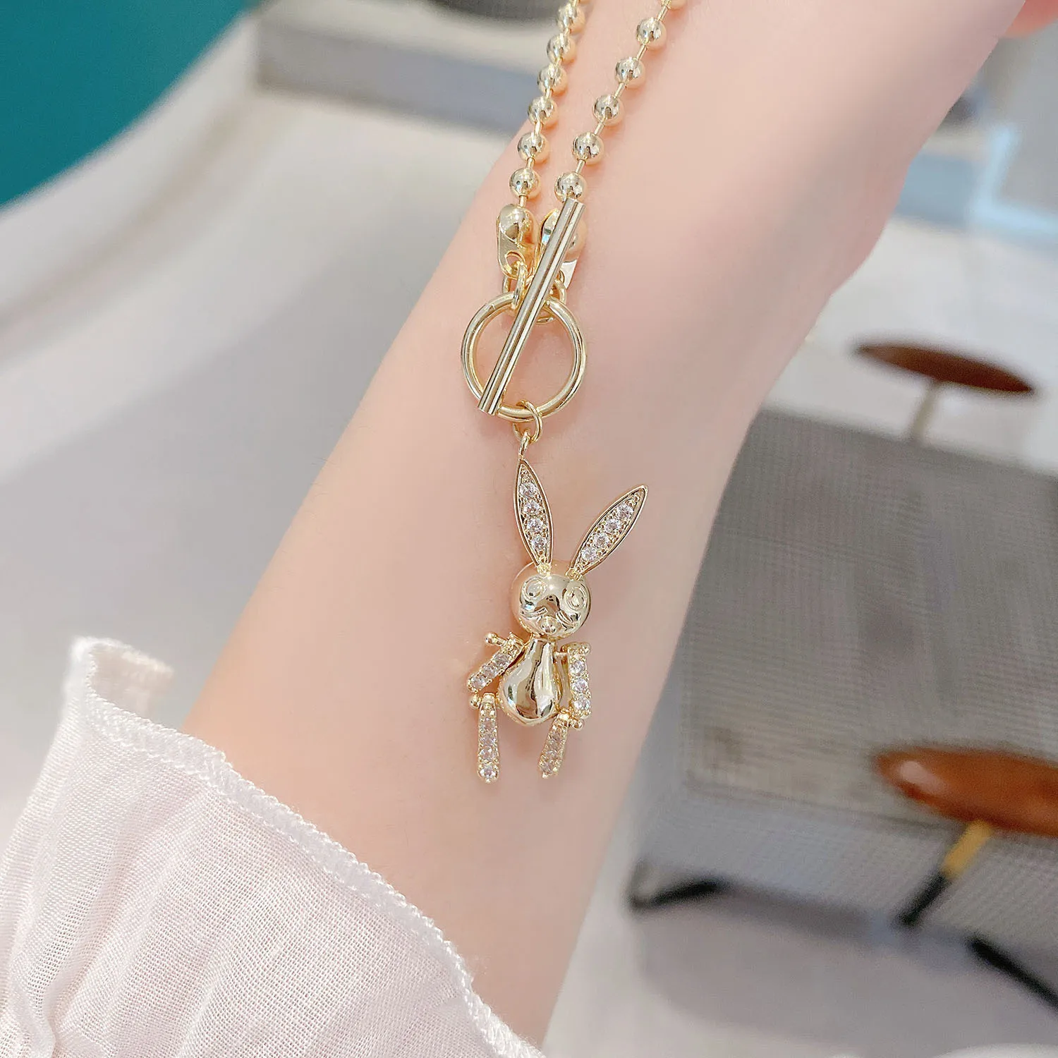New Style CZ Zircon Rabbit Pendant Necklace Women Copper Chain Metal Bunny Metal Necklace Punk Jewelry
New Style CZ Zircon Rabbit Pendant Necklace Women Copper Chain Metal Bunny Metal Necklace Punk Jewelry