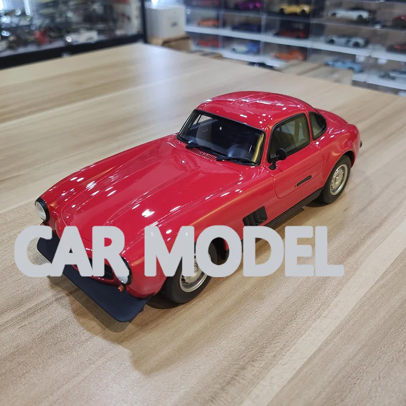 Масштаб 1:18, игрушечные автомобили из сплава, OTTO 300 SL, модель автомобиля, детская Игрушечная машина, Аутентичные детские игрушки
Масштаб 1:18, игрушечные автомобили из сплава, OTTO 300 SL, модель автомобиля, детская Игрушечная машина, Аутентичные детские игрушки