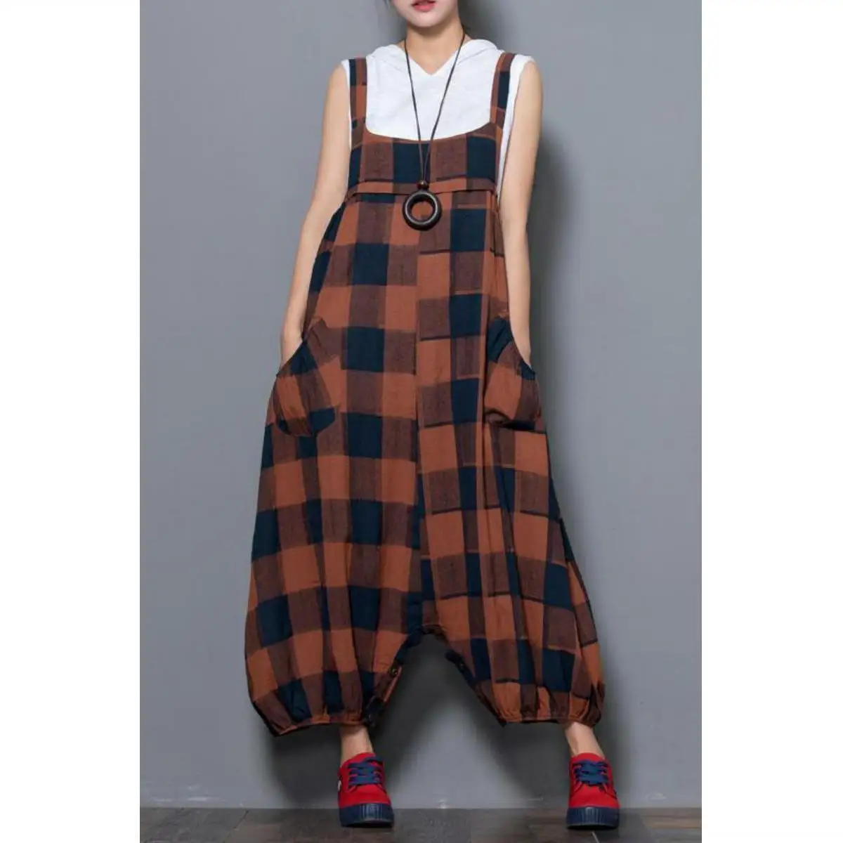 Fat sister 200kg spring and summer cotton hemp leisure suspenders women's loose 9-point conjoined pants Plaid crotch skirt pants
Fat sister 200kg spring and summer cotton hemp leisure suspenders women's loose 9-point conjoined pants Plaid crotch skirt pants