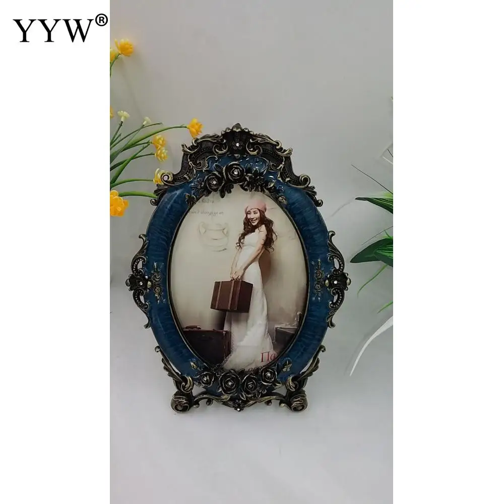 European Retro Photo Frame Classic Simple Photo Frame Modern Light Luxury Style For Desktop Or Nightstand Decoration Photo Frame
European Retro Photo Frame Classic Simple Photo Frame Modern Light Luxury Style For Desktop Or Nightstand Decoration Photo Frame