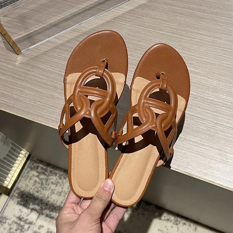 H slippers women's 2021 women's shoes new flat shoes women's summer wear fashion holiday women's sandals and slippers tide
H slippers women's 2021 women's shoes new flat shoes women's summer wear fashion holiday women's sandals and slippers tide