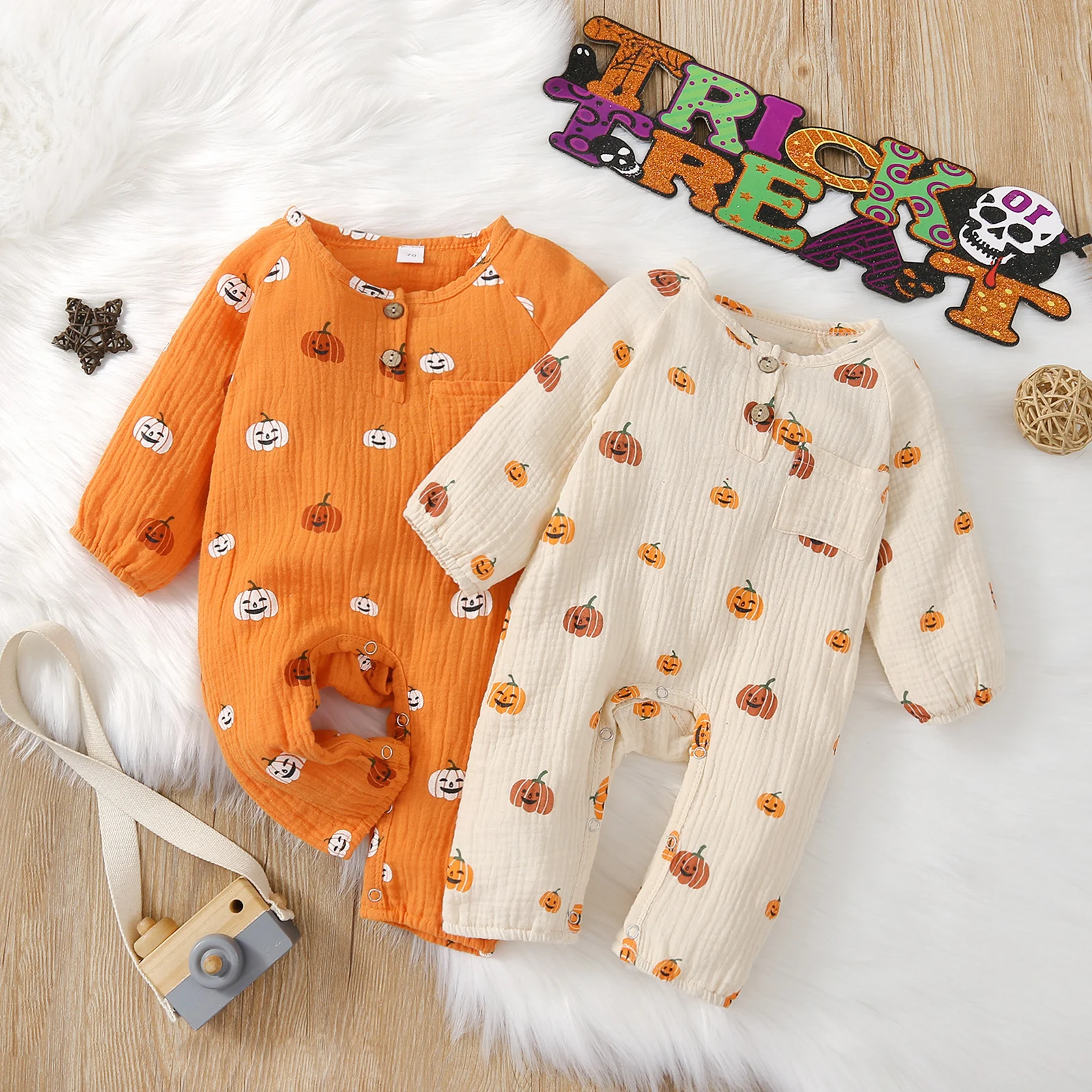 Baby Halloween Jumpsuit Pumpkin Print O-Neck Long Sleeve Romper with Buttons for Toddler Girls Boys 0-18 Months
Baby Halloween Jumpsuit Pumpkin Print O-Neck Long Sleeve Romper with Buttons for Toddler Girls Boys 0-18 Months