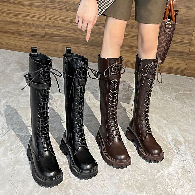 2021 Autumn and Winter New Ultra-fine Fiber Thick-heeled Thick-soled Martin Boots Women's Belt Buckle Design Lace-up High Boots
2021 Autumn and Winter New Ultra-fine Fiber Thick-heeled Thick-soled Martin Boots Women's Belt Buckle Design Lace-up High Boots