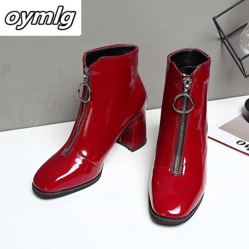 2020 Brand Zipper Boots Woman Front Big Zipper Open Botas Mid-Calf Botines Winter Thick High Heels Patent Leather Martin Booties
2020 Brand Zipper Boots Woman Front Big Zipper Open Botas Mid-Calf Botines Winter Thick High Heels Patent Leather Martin Booties