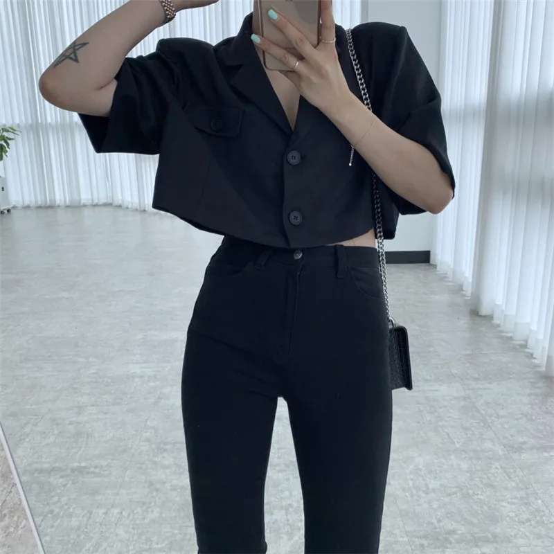 solid black summer crop top women Turn Down Collar High Waist Casual holiday tank top short Sleeves Loose Fit Chic Tops 2021
solid black summer crop top women Turn Down Collar High Waist Casual holiday tank top short Sleeves Loose Fit Chic Tops 2021