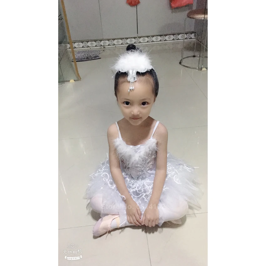 Children Ballet Tutu Leotards Girls Ballerina Professional Pancake Dresses Dance Wear Competition Sequin Embroidery Fax Fur Sets
Children Ballet Tutu Leotards Girls Ballerina Professional Pancake Dresses Dance Wear Competition Sequin Embroidery Fax Fur Sets