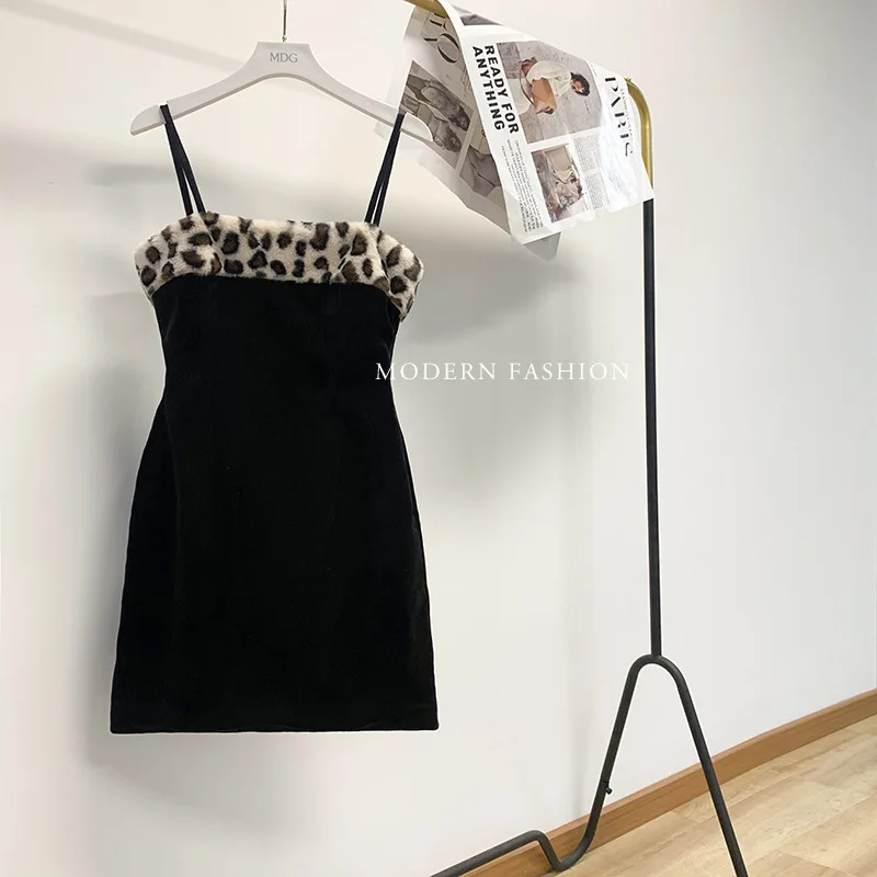 Hoge Kwaliteit Winter En Herfst Vrouwen Zwart Bont High-End Temperament Veelzijdige Licht Luxe Losse Franse Jas
Hoge Kwaliteit Winter En Herfst Vrouwen Zwart Bont High-End Temperament Veelzijdige Licht Luxe Losse Franse Jas
