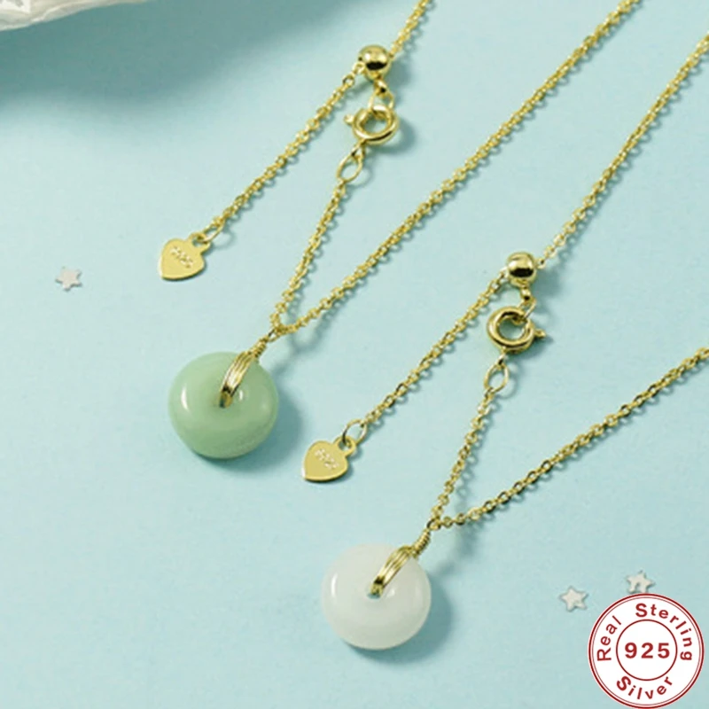 New 925 Sterling Silver Vintage Exquisite Round Jade Pendant Temperament Clavicle Chain Collar Necklace For Women Girl Jewelry
New 925 Sterling Silver Vintage Exquisite Round Jade Pendant Temperament Clavicle Chain Collar Necklace For Women Girl Jewelry