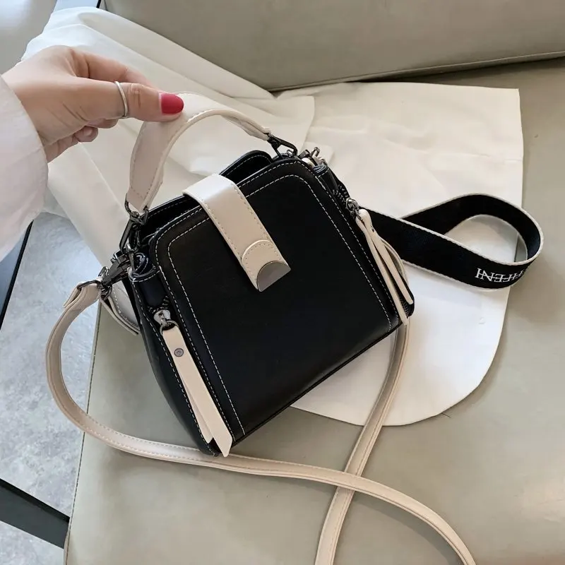 Fashion Pattern Mini PU Leather Crossbody Bags For Women 2020 Solid Color Shoulder Handbags Female Travel Cross Body Buckets Bag
Fashion Pattern Mini PU Leather Crossbody Bags For Women 2020 Solid Color Shoulder Handbags Female Travel Cross Body Buckets Bag
