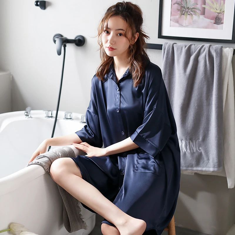 Summer Women Nightdress Sexy Solid Sleepshirts Half Sleeve Sleepwear Silk Satin Nightwear Women Nightshirts White Nightgowns
Summer Women Nightdress Sexy Solid Sleepshirts Half Sleeve Sleepwear Silk Satin Nightwear Women Nightshirts White Nightgowns
