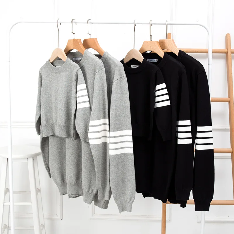 Autumn Winter Parent-child Round Neck Sweater Father Mother Boy Girl Casual Clothes
Autumn Winter Parent-child Round Neck Sweater Father Mother Boy Girl Casual Clothes