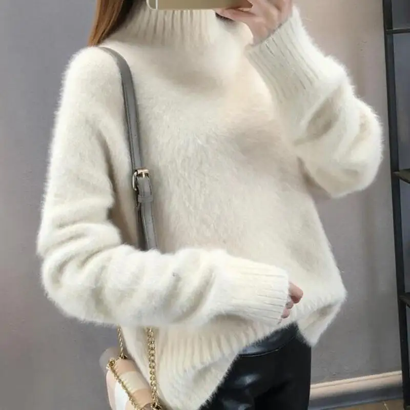 2021 women's stand-up collar pullover sweater temperament pure color waterproof mink velvet base winter warm loose soft sweater
2021 women's stand-up collar pullover sweater temperament pure color waterproof mink velvet base winter warm loose soft sweater