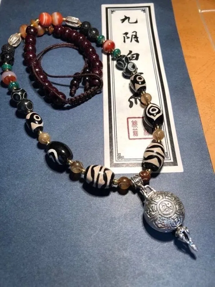 Tibetan refuge sacred artifact s925 sterling silver nine palaces and gossip sacred black box brand hanging chain classical atmos
Tibetan refuge sacred artifact s925 sterling silver nine palaces and gossip sacred black box brand hanging chain classical atmos
