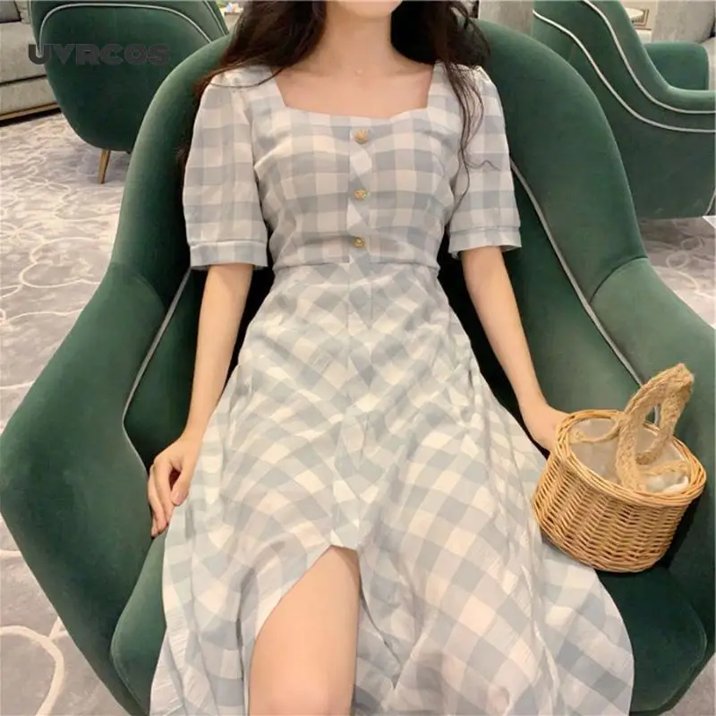 Korean Fashion Sweet Women Dress 2021 Short Sleeve Square Collar Female Dresses Button High Waist
Korean Fashion Sweet Women Dress 2021 Short Sleeve Square Collar Female Dresses Button High Waist