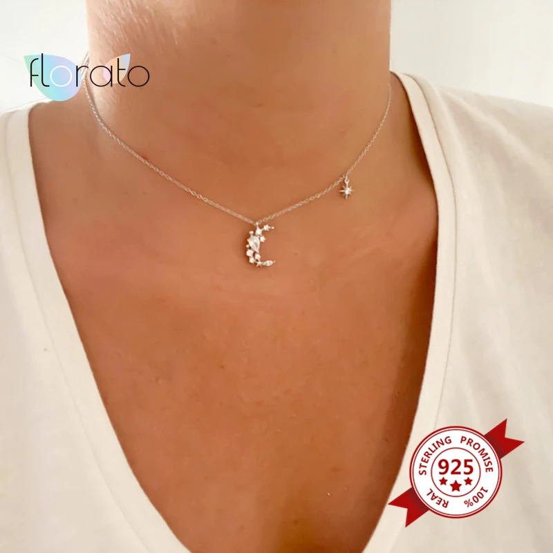 Korean Minimalist Diamond Moon Pendant Necklace 925 Sterling Silver Exquisite Necklace Sweet Girl Wedding Bridesmaid Gift
Korean Minimalist Diamond Moon Pendant Necklace 925 Sterling Silver Exquisite Necklace Sweet Girl Wedding Bridesmaid Gift