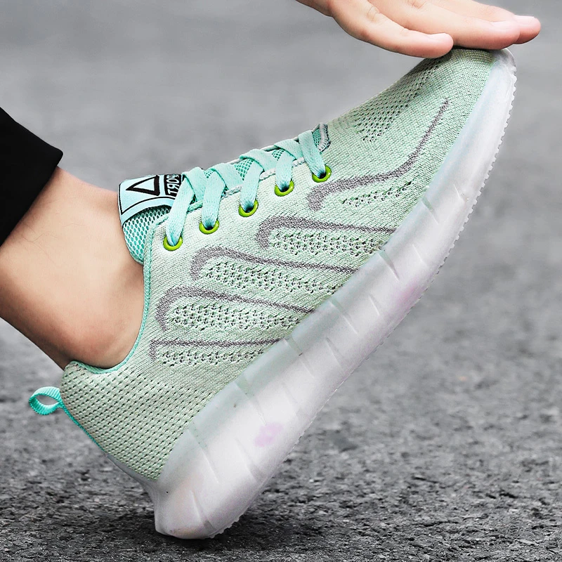 Casual Sports Shoes Hig Quality New Fashion Big Size Sneakers Men Mesh Breathable Running Tenis Masculino Кроссовки Мужские
Casual Sports Shoes Hig Quality New Fashion Big Size Sneakers Men Mesh Breathable Running Tenis Masculino Кроссовки Мужские