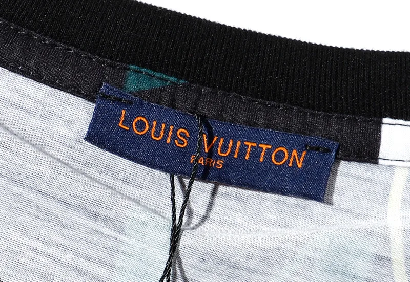 2021 new men's color T-shirt pure cotton loose short-sleeved luxury female ins super fire summer home all-match
2021 new men's color T-shirt pure cotton loose short-sleeved luxury female ins super fire summer home all-match