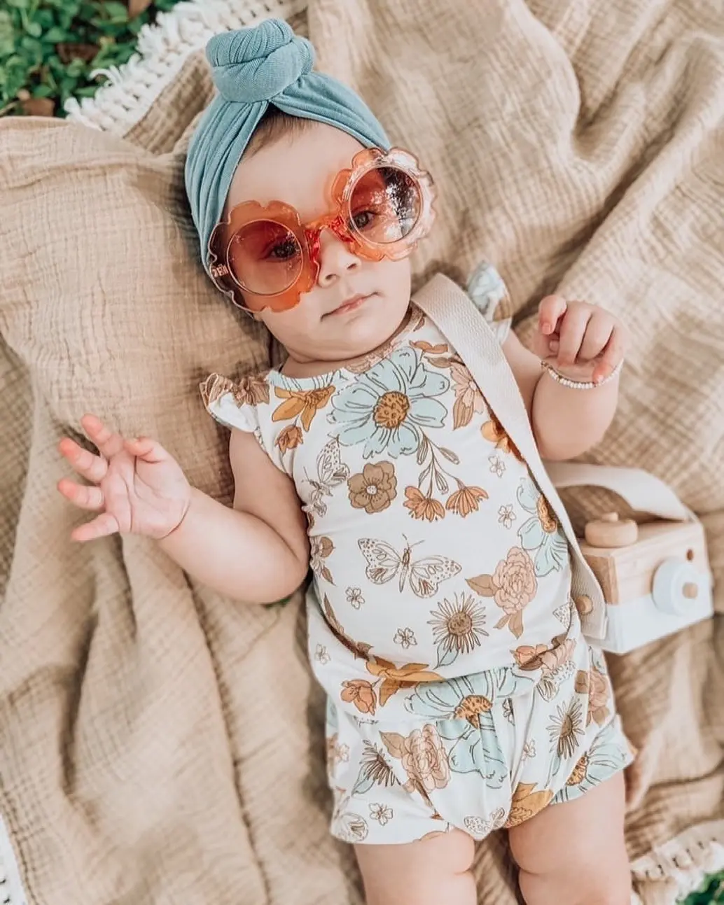 Одежда для новорожденных девочек, топ с цветочным рукавом и короткие штаны в стиле бохо, комплект из 2 предметов, летняя одежда для младенцев 
Одежда для новорожденных девочек, топ с цветочным рукавом и короткие штаны в стиле бохо, комплект из 2 предметов, летняя одежда для младенцев