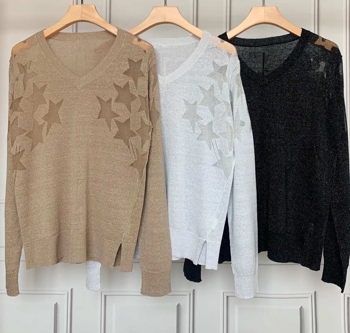 Women's Star Pattern Knit Sweater 100% Linen V-neck Thin Long Sleeve Pullovers
Women's Star Pattern Knit Sweater 100% Linen V-neck Thin Long Sleeve Pullovers