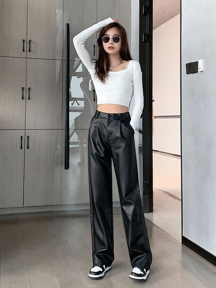 Женские кожаные брюки на осень и зиму, повседневные свободные модные прямые брюки с высокой талией и широкими штанинами, женский костюм, кож... 
Женские кожаные брюки на осень и зиму, повседневные свободные модные прямые брюки с высокой талией и широкими штанинами, женский костюм, кож...