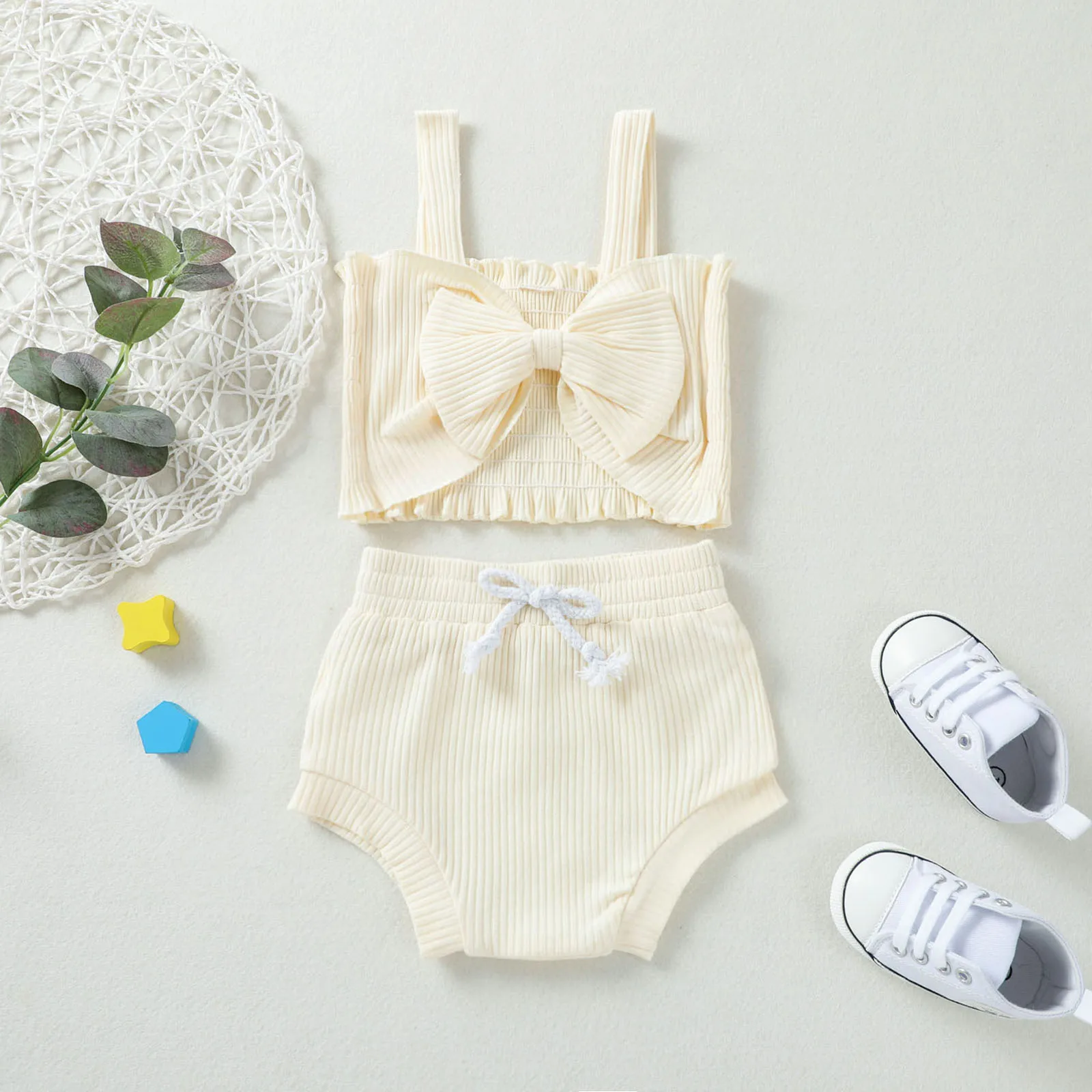 5 Colors Summer Baby Girls 2PCS Outfits Infant Toddler Baby Sleeveless Bow Front Ribbed Knit Tank Tops+Shorts Set for 0-24M
5 Colors Summer Baby Girls 2PCS Outfits Infant Toddler Baby Sleeveless Bow Front Ribbed Knit Tank Tops+Shorts Set for 0-24M