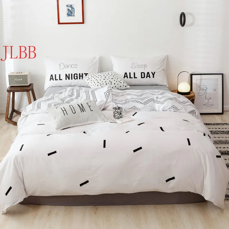 European style summer bedding cotton set white cotton bed linen set AB side duvet cover set stripe geometry bedclothes 
European style summer bedding cotton set white cotton bed linen set AB side duvet cover set stripe geometry bedclothes