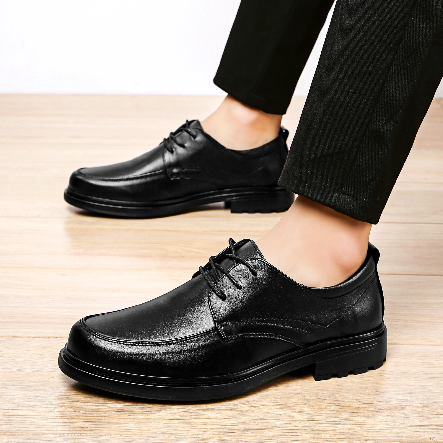 Zapatos Hombre Casual Cuero Casual Leather Shoes For Men Sapatos Black Mens Causal Fashion Comfortable Breathable
Zapatos Hombre Casual Cuero Casual Leather Shoes For Men Sapatos Black Mens Causal Fashion Comfortable Breathable