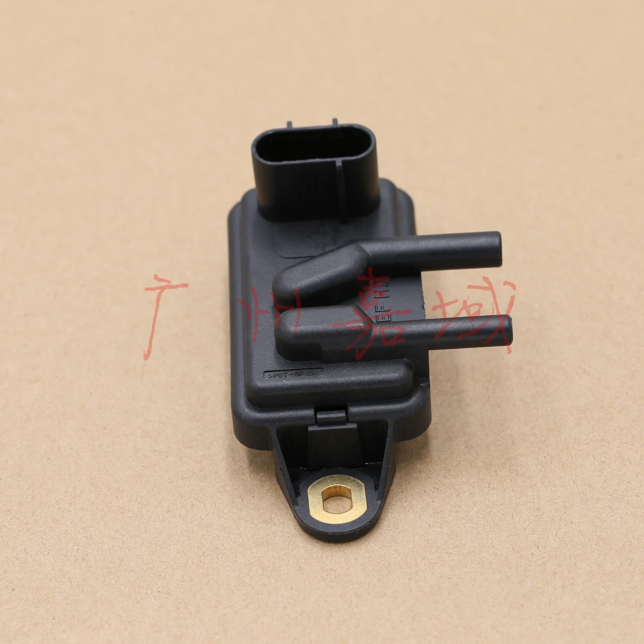 F7UE9J460AA DPFE Bolt на клапане EGR, Датчик положения обратной связи для Ford ртутный Линкольн F77Z9J460AB, DPFE15
F7UE9J460AA DPFE Bolt на клапане EGR, Датчик положения обратной связи для Ford ртутный Линкольн F77Z9J460AB, DPFE15