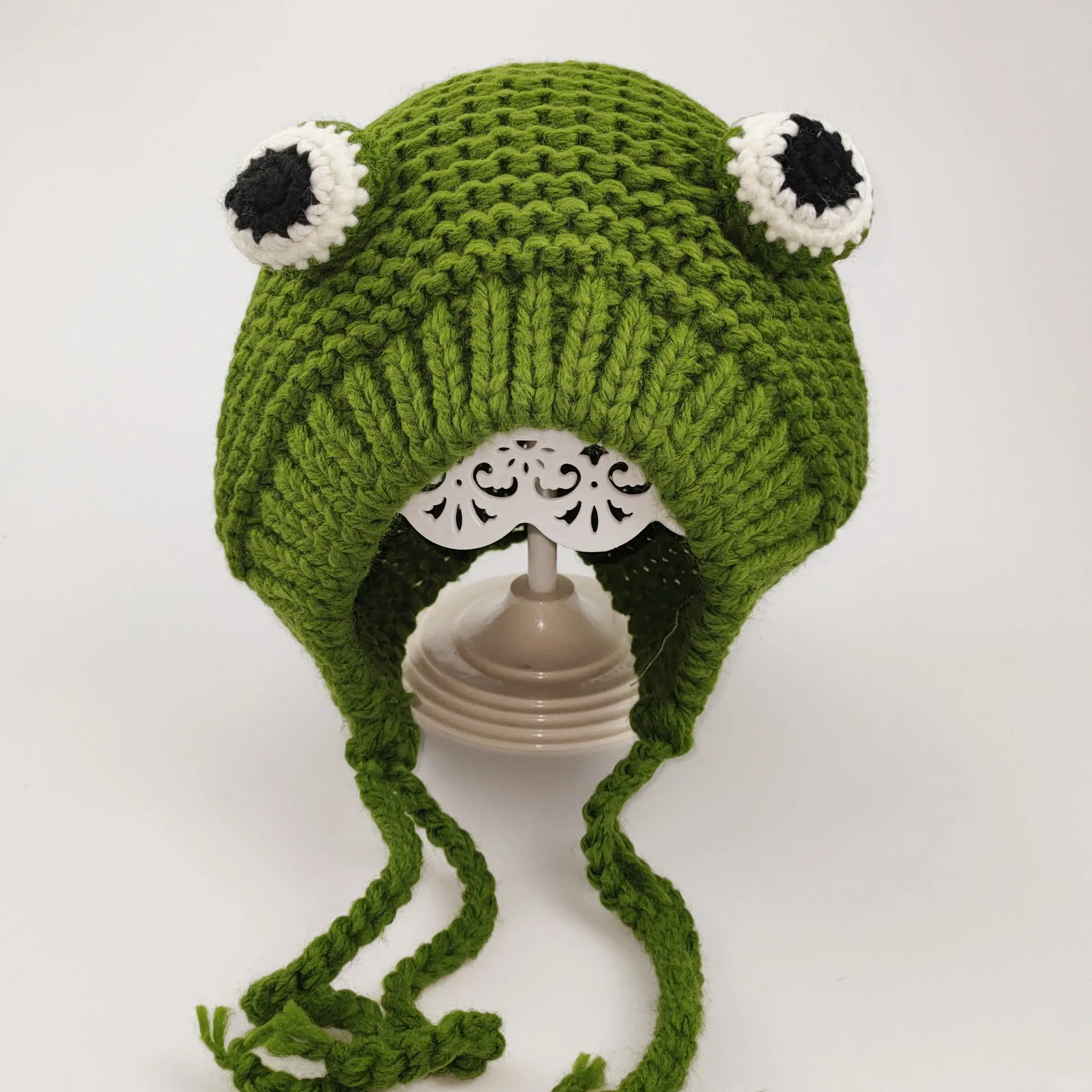 Knitted Frog Hats for Women Beanie Unisex Kawaii Headdress Handmade Woolen Winter Hat Protective Lace Earmuffs to Keep Warm Hood
Knitted Frog Hats for Women Beanie Unisex Kawaii Headdress Handmade Woolen Winter Hat Protective Lace Earmuffs to Keep Warm Hood