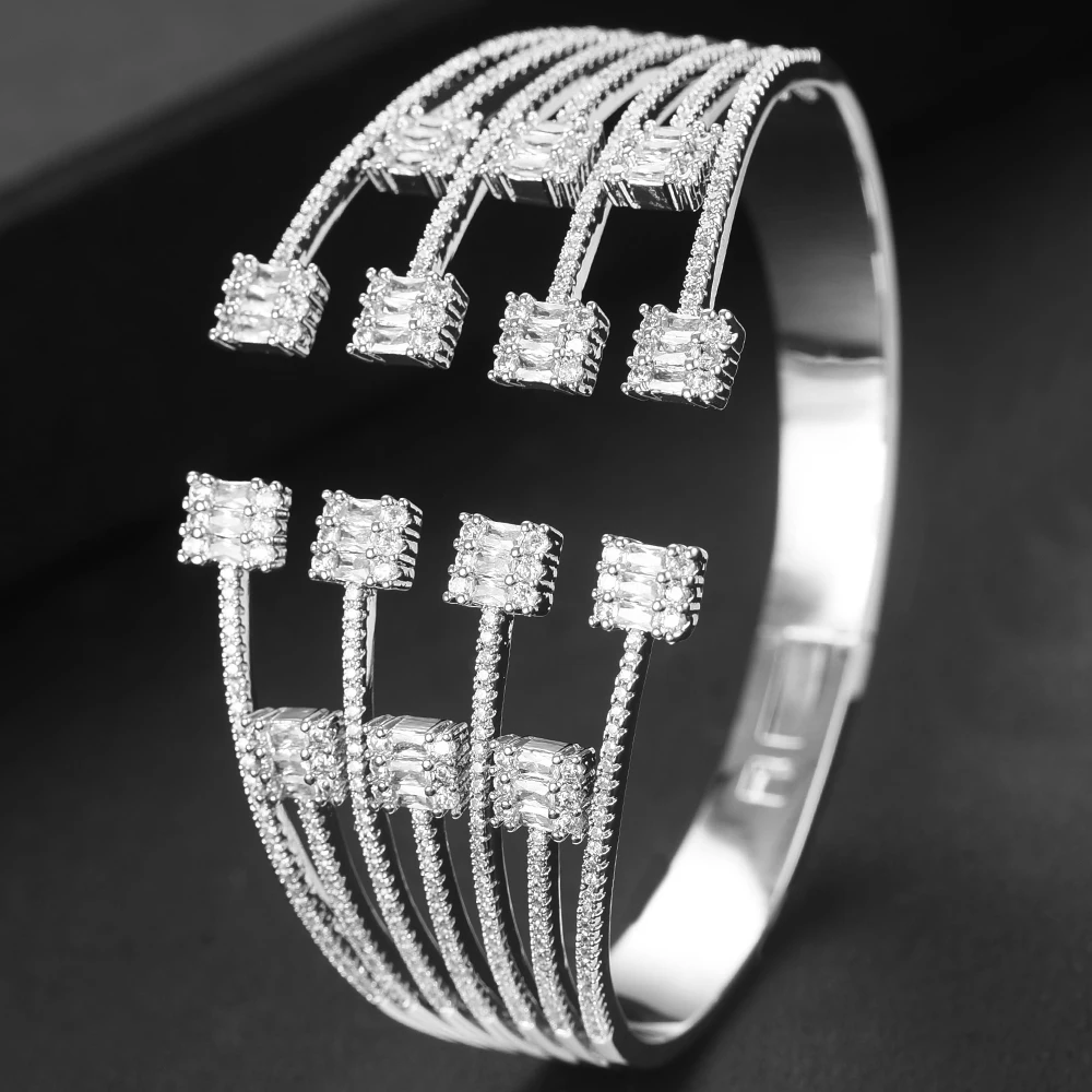 KellyBola Trendy Luxury Stackable Big Bangle Cuff For Women Wedding Full Cubic Zircon Crystal CZ Dubai Bracelet Party Jewelry 
KellyBola Trendy Luxury Stackable Big Bangle Cuff For Women Wedding Full Cubic Zircon Crystal CZ Dubai Bracelet Party Jewelry