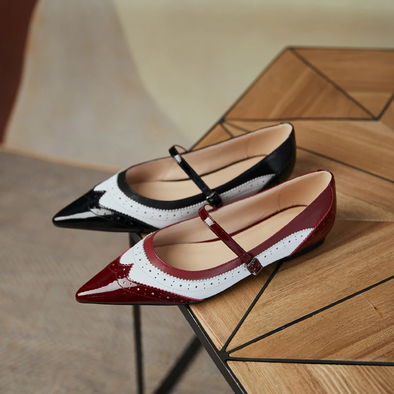 Women Pumps natural leather shoes 22-25 cm length pointed toe Buckle Mary Jane shoes all-match women heels block brogue shoes
Women Pumps natural leather shoes 22-25 cm length pointed toe Buckle Mary Jane shoes all-match women heels block brogue shoes