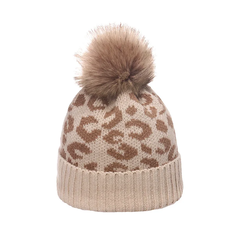 Knitted warm Hats adult child Skullcap Beanie Hat Winter knitting wool color Melon Cap sombreno invierno chapeu inverno chapeau
Knitted warm Hats adult child Skullcap Beanie Hat Winter knitting wool color Melon Cap sombreno invierno chapeu inverno chapeau