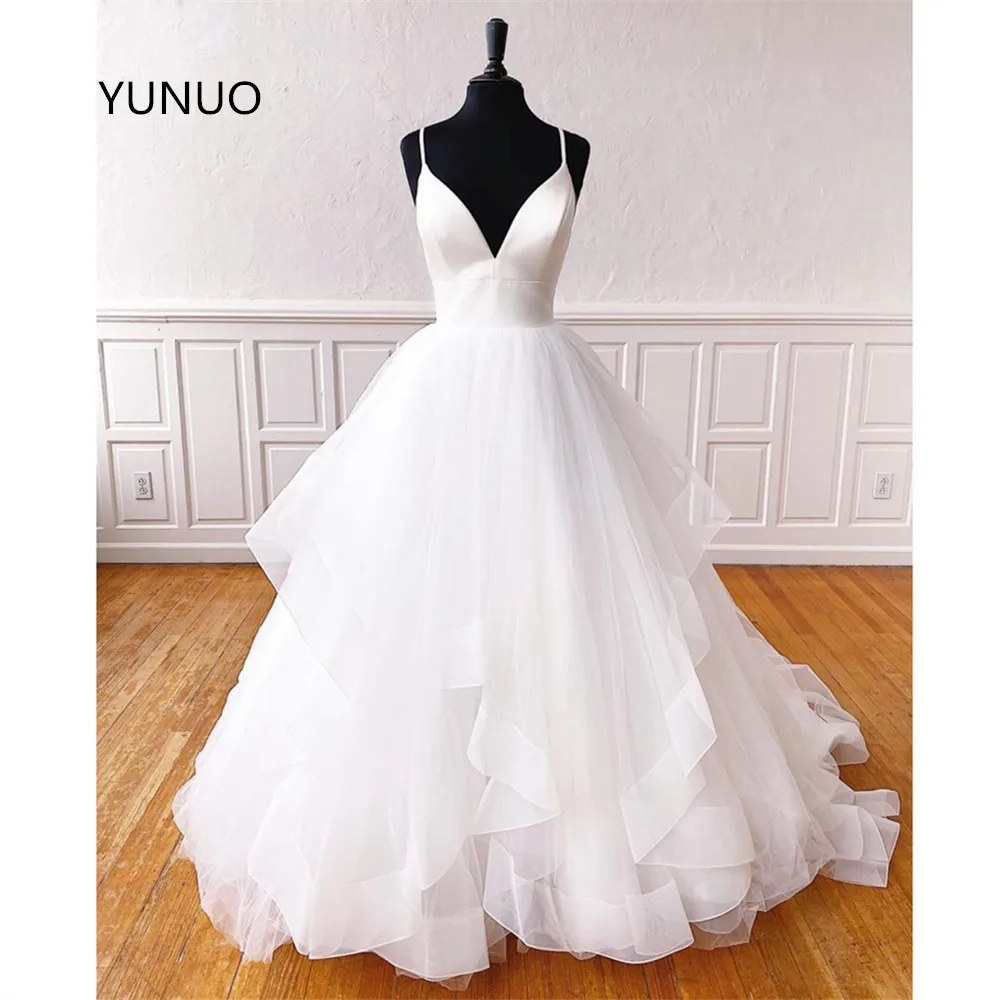 YUNUO Glamorous Custom White Prom Dress Spaghetti Straps Tiered Tulle Floor Length Evening Formal Dresses for Women Gowns
YUNUO Glamorous Custom White Prom Dress Spaghetti Straps Tiered Tulle Floor Length Evening Formal Dresses for Women Gowns