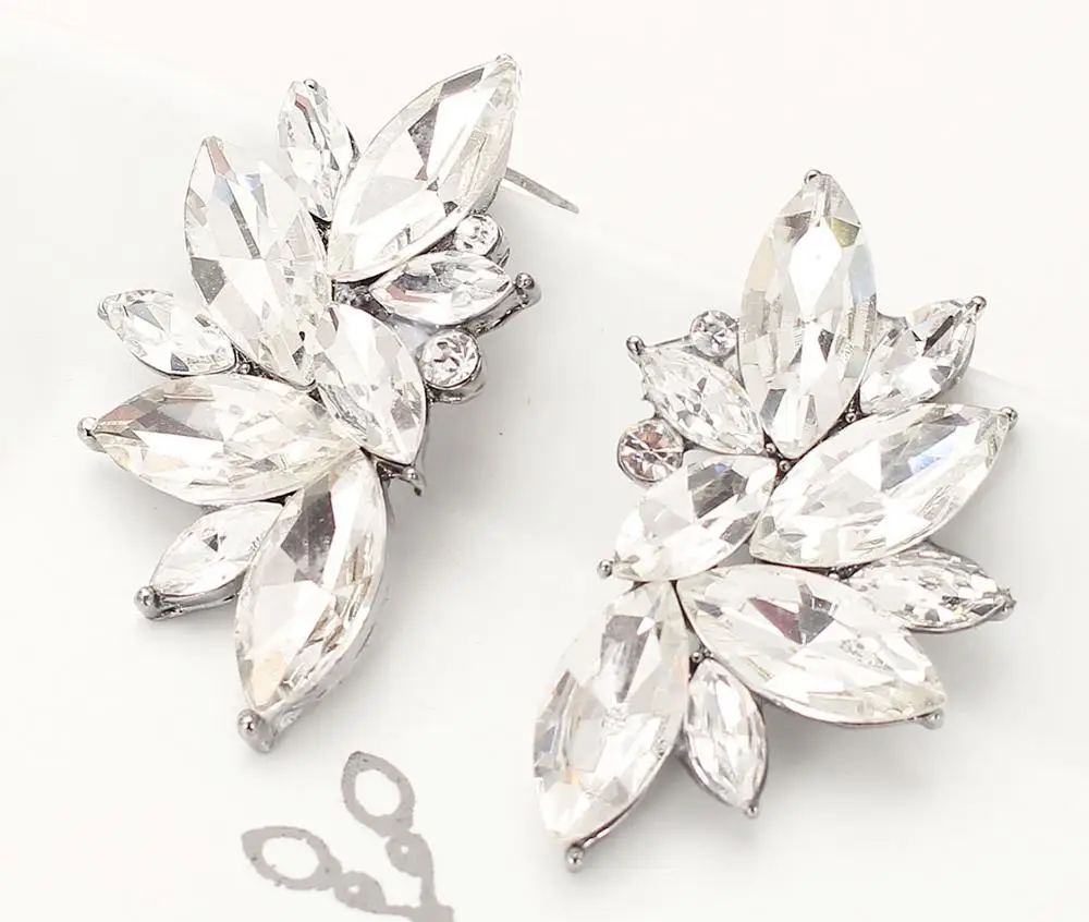 White/Pink Glass Rhinestone Fashion Earring Women Fashion Jewelry New arrival metal with gems stud for women Girls Gift
White/Pink Glass Rhinestone Fashion Earring Women Fashion Jewelry New arrival metal with gems stud for women Girls Gift