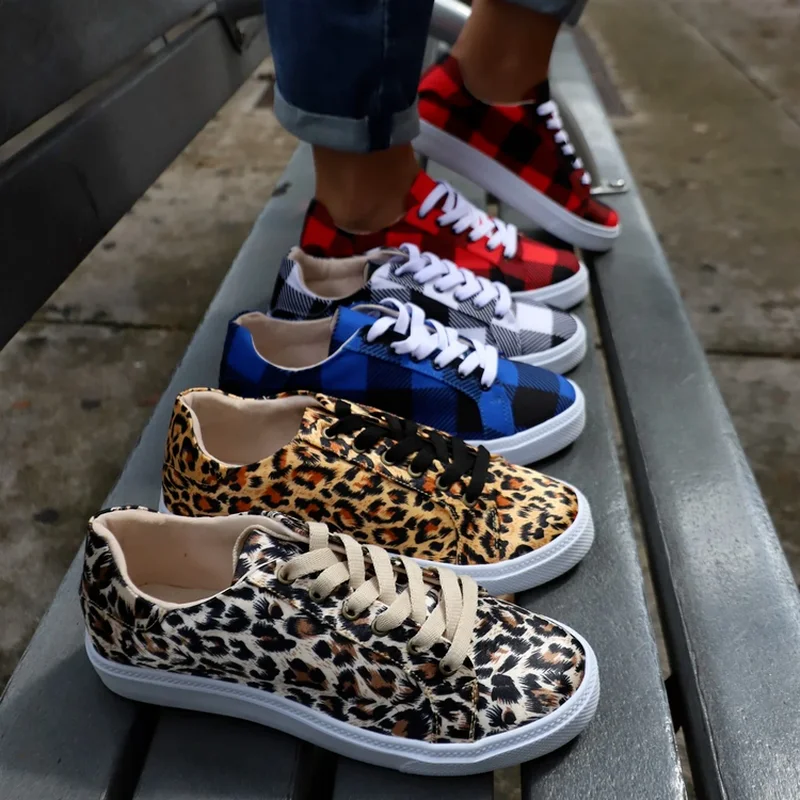 Spring/autumn Women Canvas Shoes Newest Fashion Low Heels Casual Lace-up Concise Shoes for Ladies Zapatos De Mujer KE333 
Spring/autumn Women Canvas Shoes Newest Fashion Low Heels Casual Lace-up Concise Shoes for Ladies Zapatos De Mujer KE333