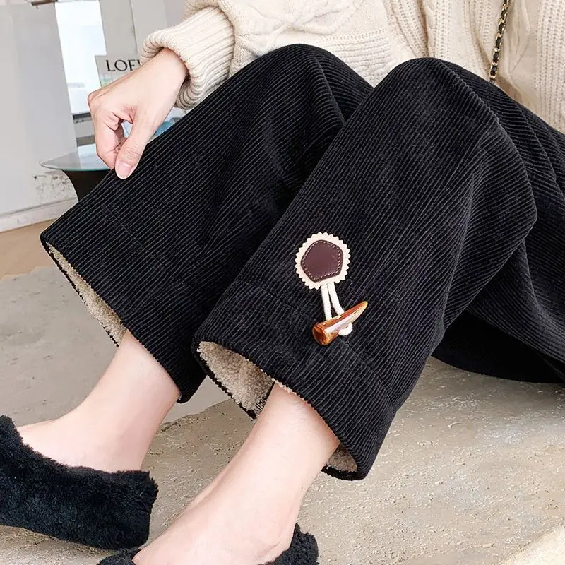 Pant Woman Winter Corduroy straight loose high waist wide-leg pants Korean Fashion Loose warm trousers Students women clothes
Pant Woman Winter Corduroy straight loose high waist wide-leg pants Korean Fashion Loose warm trousers Students women clothes