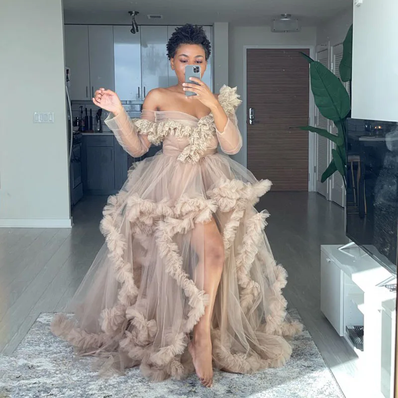 Sexy Ruffled Puffy Tulle Prom Dresses Women Maternity Dress High Low Off the Shoulder Sheer Full Sleeves Photo Shoot Robe
Sexy Ruffled Puffy Tulle Prom Dresses Women Maternity Dress High Low Off the Shoulder Sheer Full Sleeves Photo Shoot Robe