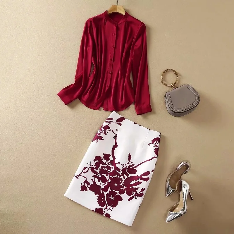 High Quality New 2021 Autumn Skirt Suits Runway Women White Wine Red Button Shirts+Charming Floral Print Pencil Skirt Sets 2 Pc
High Quality New 2021 Autumn Skirt Suits Runway Women White Wine Red Button Shirts+Charming Floral Print Pencil Skirt Sets 2 Pc