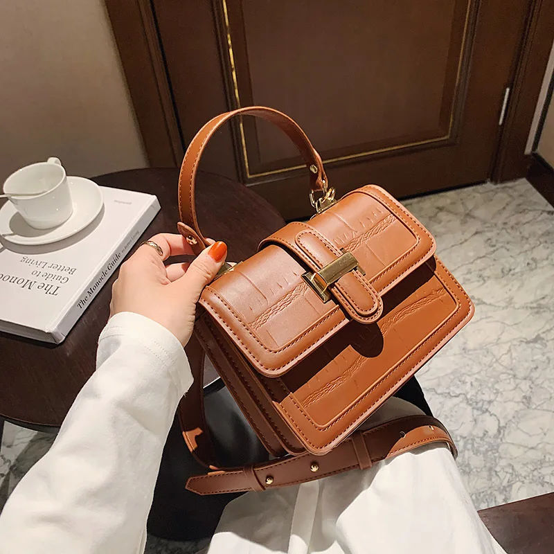 Женские Сумки из искусственной кожи, однотонные сумки через плечо для женщин, новые дизайнерские женские сумки через плечо, сумки для девуш...
Женские Сумки из искусственной кожи, однотонные сумки через плечо для женщин, новые дизайнерские женские сумки через плечо, сумки для девуш...