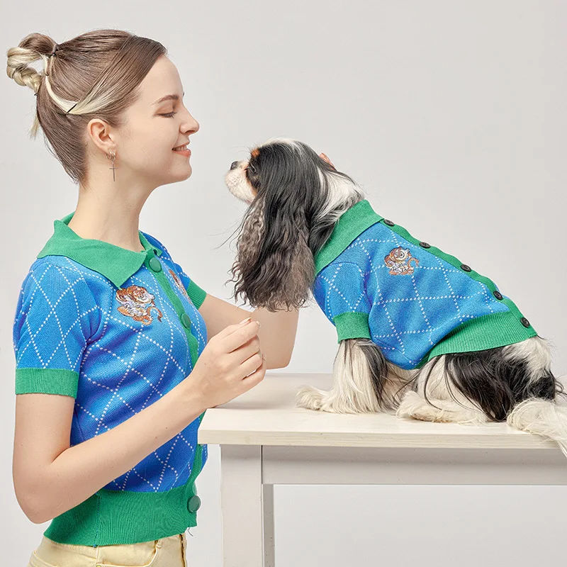 Pet Clothes Dog Sweater Blue Puppy Jacket Coat Cat Clothes Dog Sweater Winter Dog Coat Family Matching T-shirt Pet Clothing
Pet Clothes Dog Sweater Blue Puppy Jacket Coat Cat Clothes Dog Sweater Winter Dog Coat Family Matching T-shirt Pet Clothing