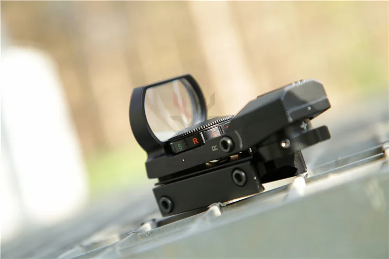 Silver iris four-variable red dot sighting mirror non-551/552/558 holographic aimer
Silver iris four-variable red dot sighting mirror non-551/552/558 holographic aimer